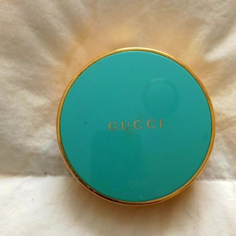 Gucchi bronzer 03